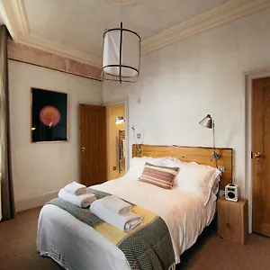 Hotel The Culpeper Bedrooms London
